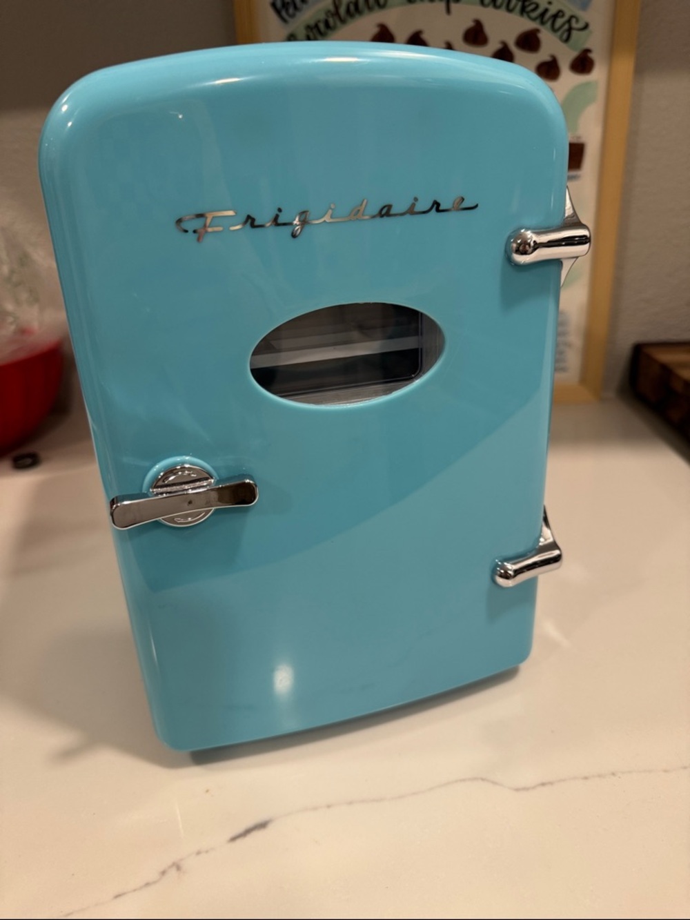 Frigidaire Retro Mini Fridge - Blue